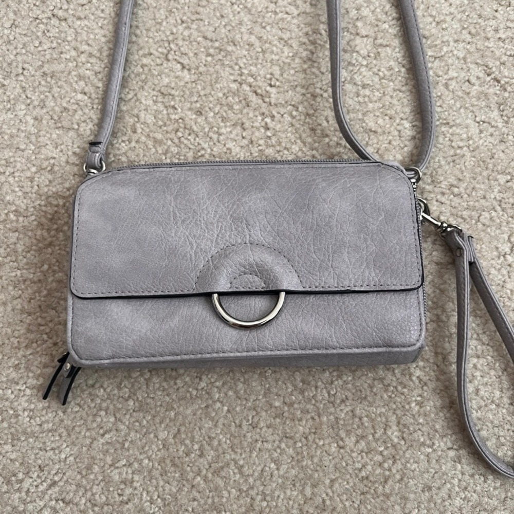 NWOT‎ Crossbody Bag Wallet Clutch with Card Slots and Removable Strap Gray
